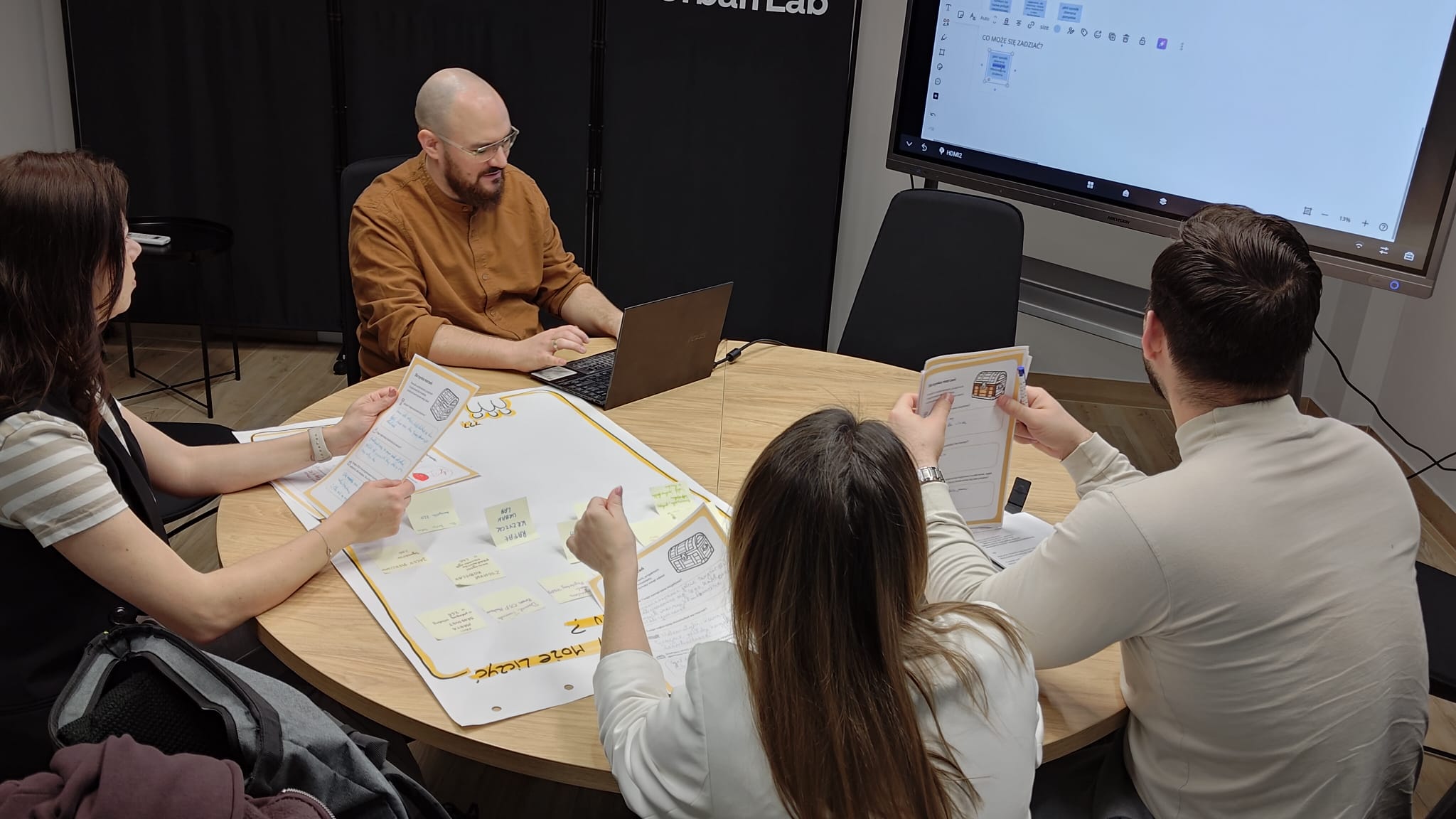 Wspólnie z zespołem UrbanLab pracujemy nad polityką młodzieżową w Raciborzu.